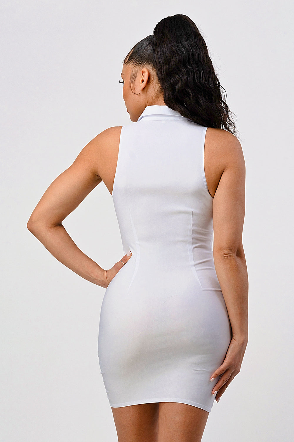 #D5758 Ruched Button Down Dress