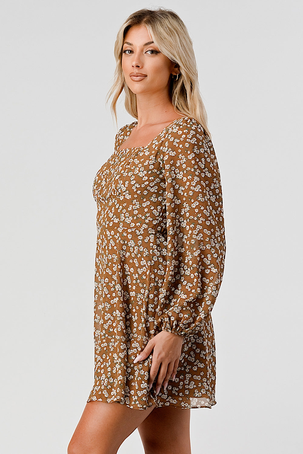 #D6017 Squared Neck Puffsleeve Dress