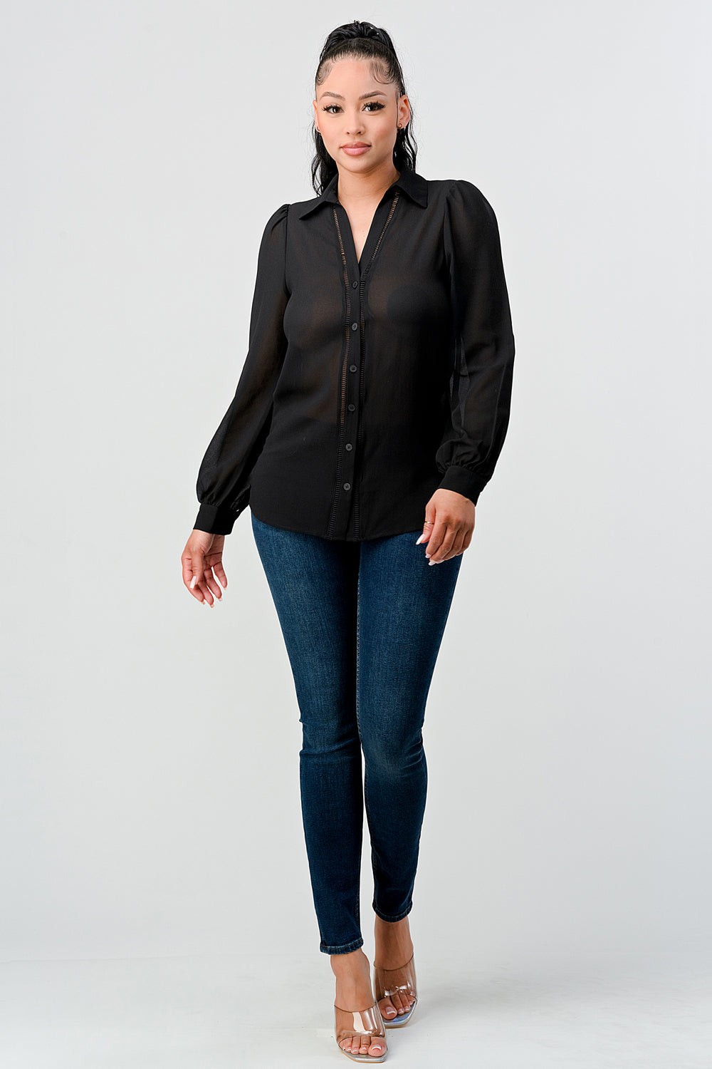 #T4533 Trimmed Shirt Buttoned