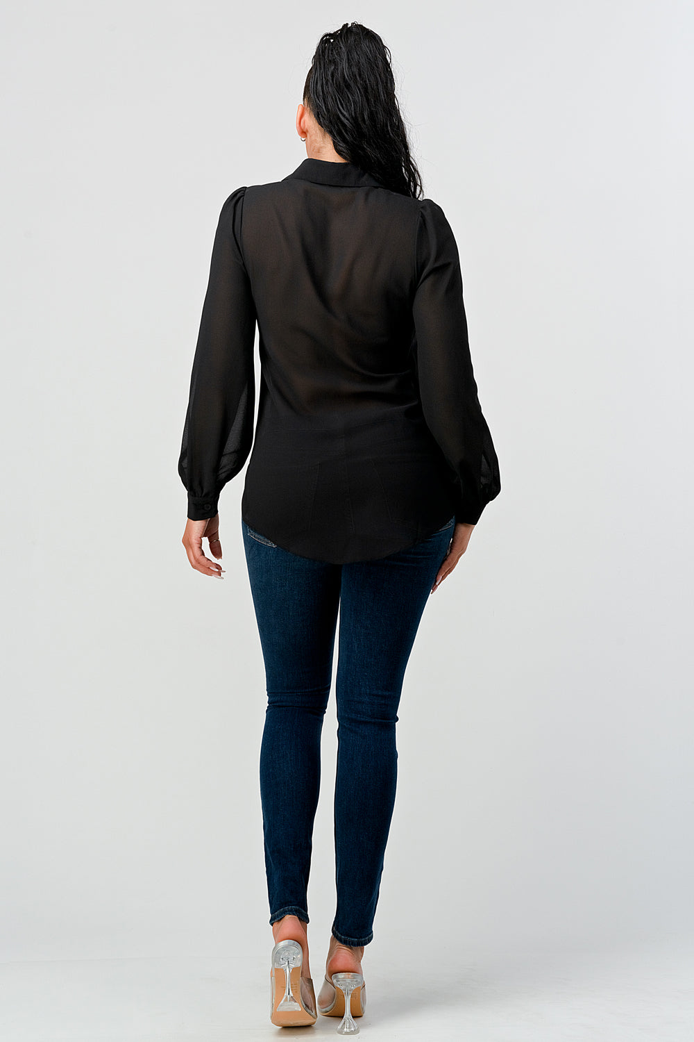 #T4533 Trimmed Shirt Buttoned