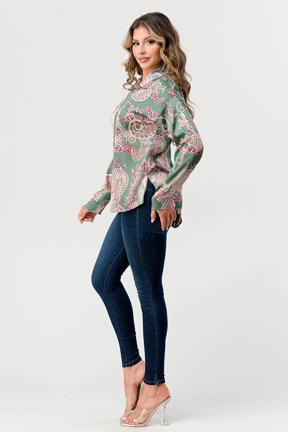 #T4551 Printed Satin Buttoned Shirt