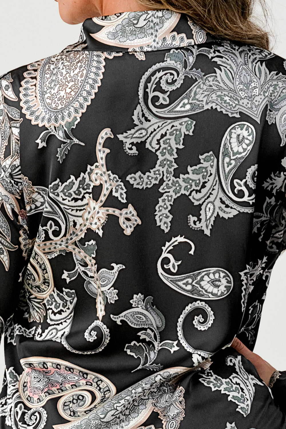 #T4551 Printed Satin Buttoned Shirt