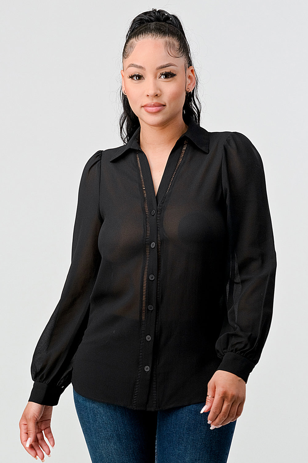 #T4533 Trimmed Shirt Buttoned